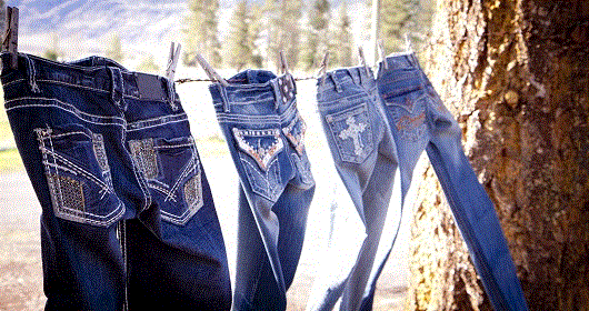 Clothes line of Jeans